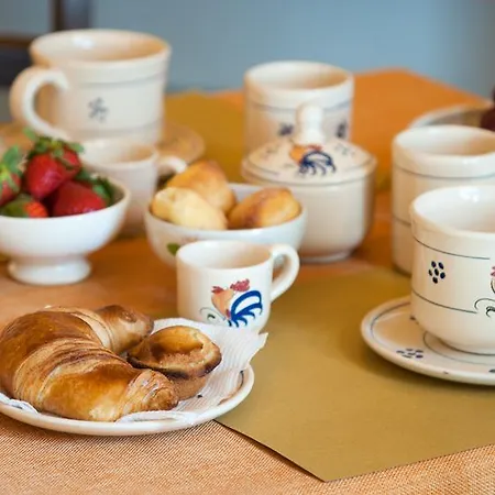 Alojamento de Acomodação e Pequeno-almoço La Garolla Sannicola