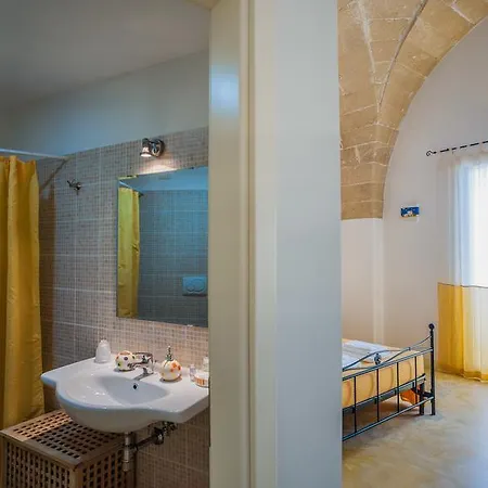 ベッド・アンド・ブレックファスト La Garolla 3*